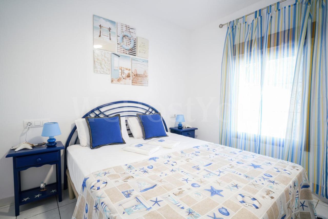 Villa Et Studio Avec Piscine - Wehostyou Empuriabrava Exterior foto