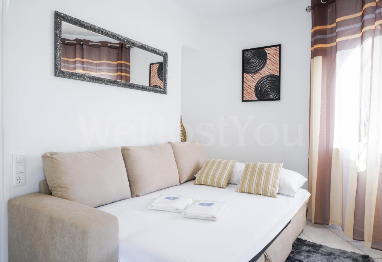 Villa Et Studio Avec Piscine - Wehostyou Empuriabrava Exterior foto